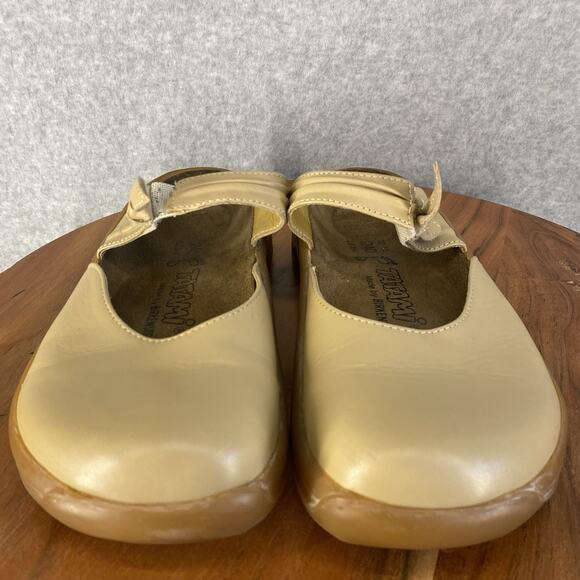 🤎 Birkenstock Tatami Womens 37 / 6 Tan Leather Bow Clogs 🤎 - Picture 6 of 12